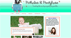 Desktop Screenshot of potholesandpantyhose.com